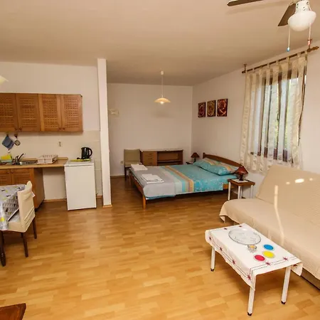 Apartment Paola